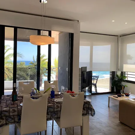 De Lujo En Primera Linea De Playa Appartement *