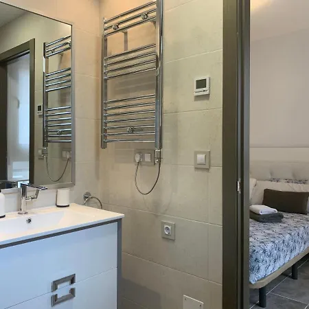 De Lujo En Primera Linea De Playa Бенидорм